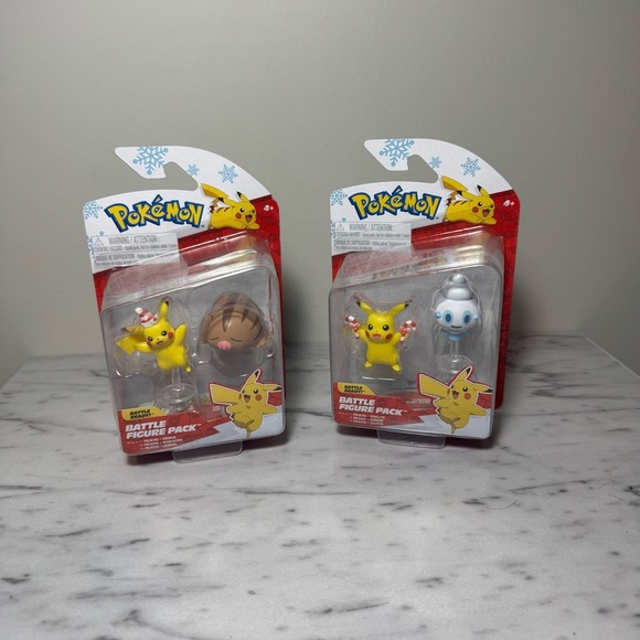 Pokemon Other - Pokémon Battle Figures Christmas Lot Of 2 Pikachu Swinub And Pikachu Vanillite